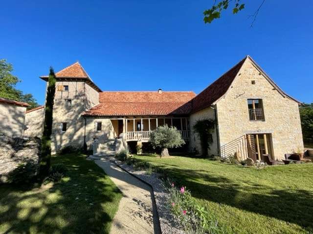 Property Figeac - 5 bedrooms - 298m²