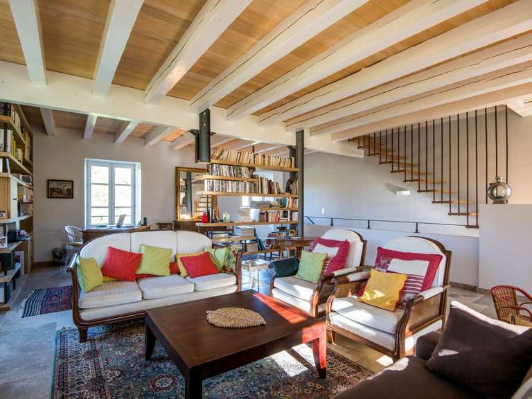 Propriété Figeac - 8 chambres - 600m²