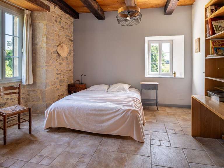 Propriété Figeac - 9 chambres - 590m²