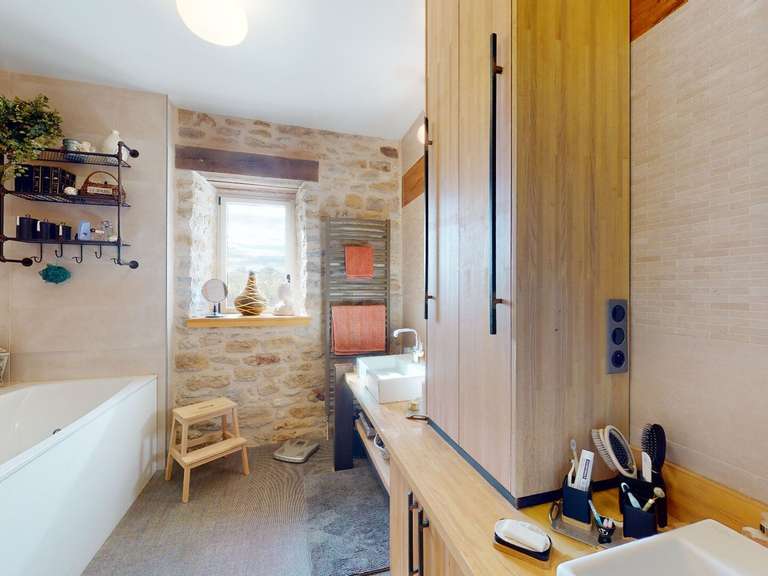 Propriété Figeac - 8 chambres - 900m²