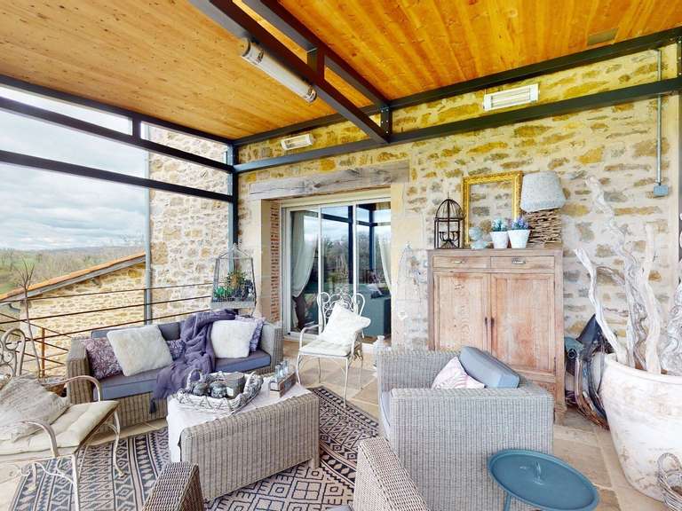 Propriété Figeac - 8 chambres - 900m²
