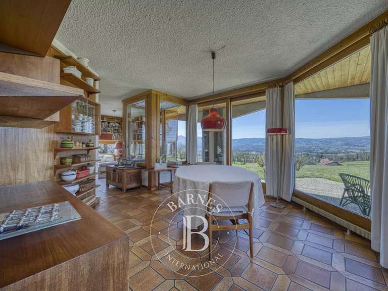 Maison Fillinges - 8 chambres - 250m²