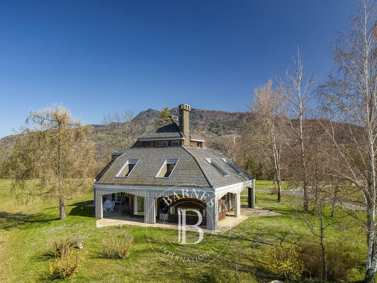 Maison Fillinges - 8 chambres - 250m²