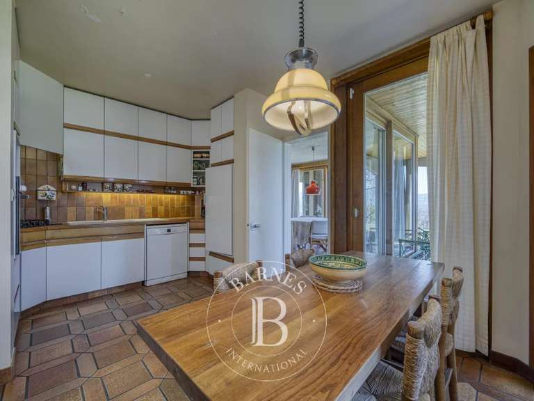 Maison Fillinges - 8 chambres - 250m²