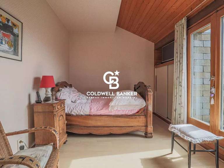 Maison Fillinges - 7 chambres - 250m²