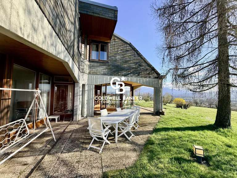 Maison Fillinges - 7 chambres - 250m²