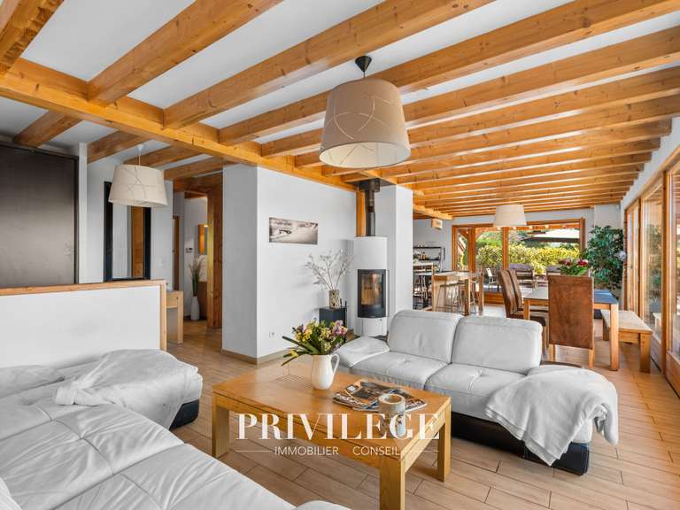 Maison Fillinges - 8 chambres - 500m²