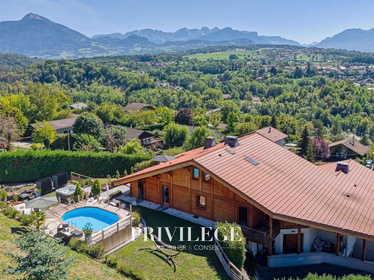 Maison Fillinges - 8 chambres - 500m²