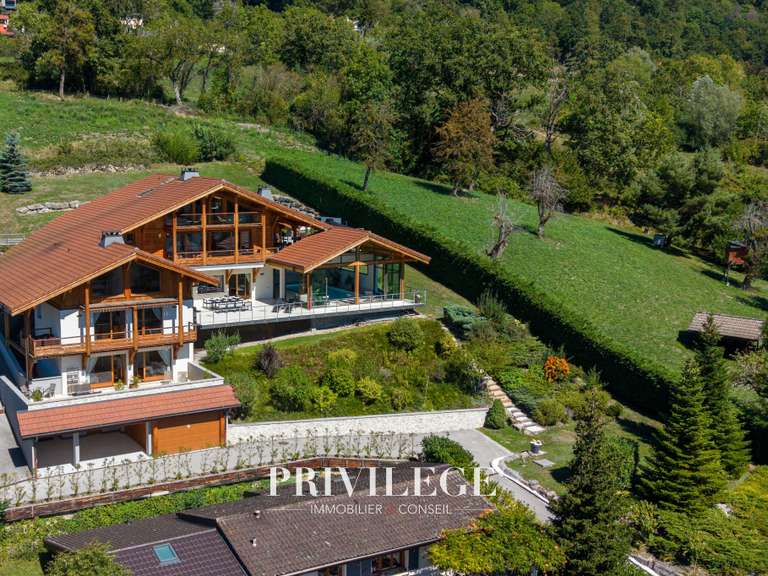 Maison Fillinges - 8 chambres - 500m²