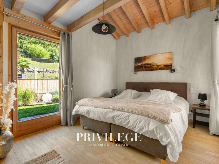 Maison Fillinges - 8 chambres - 500m²