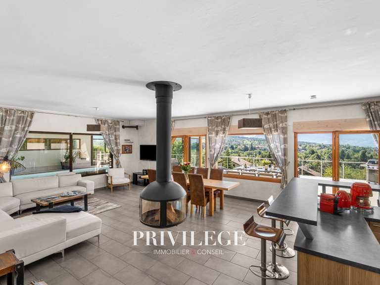 Maison Fillinges - 8 chambres - 500m²