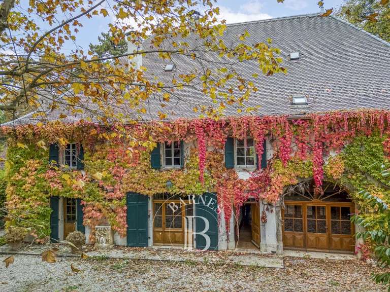 Propriété Fillinges - 5 chambres - 624m²