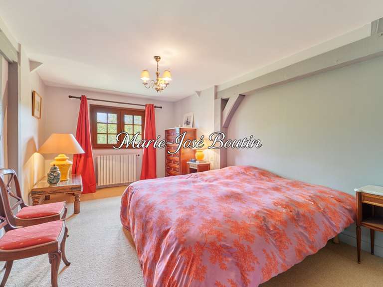 House Fiquefleur-Équainville - 6 bedrooms - 250m²