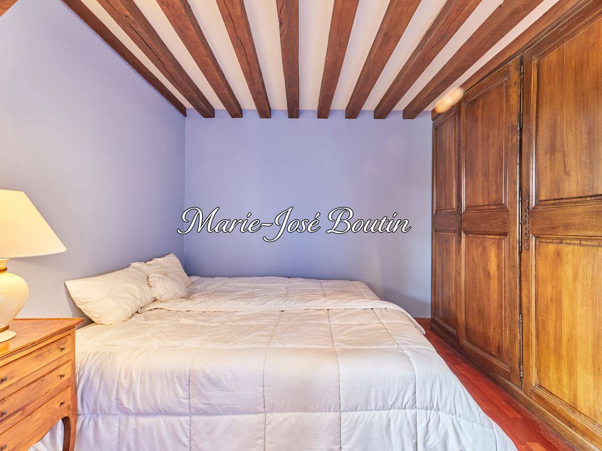 House Fiquefleur-Équainville