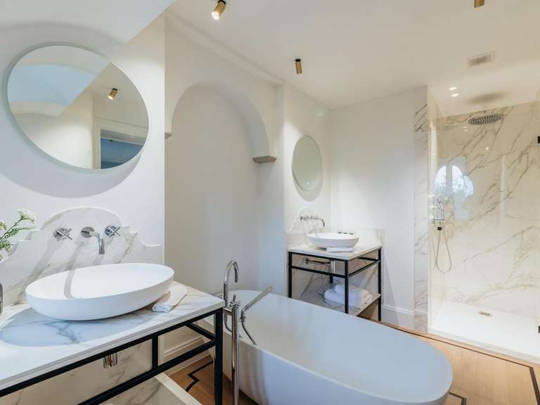 Maison Fismes - 6 chambres - 301m²