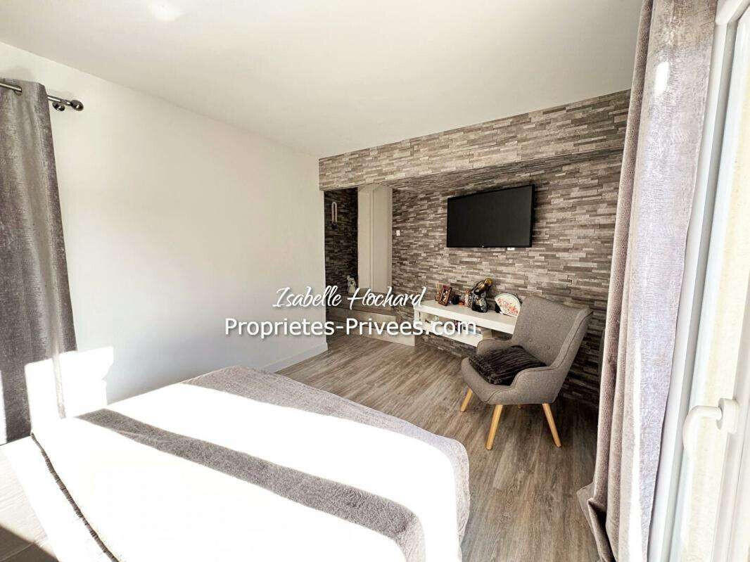 House Flassans-sur-Issole