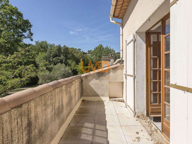 House Flassans-sur-Issole - 5 bedrooms - 210m²