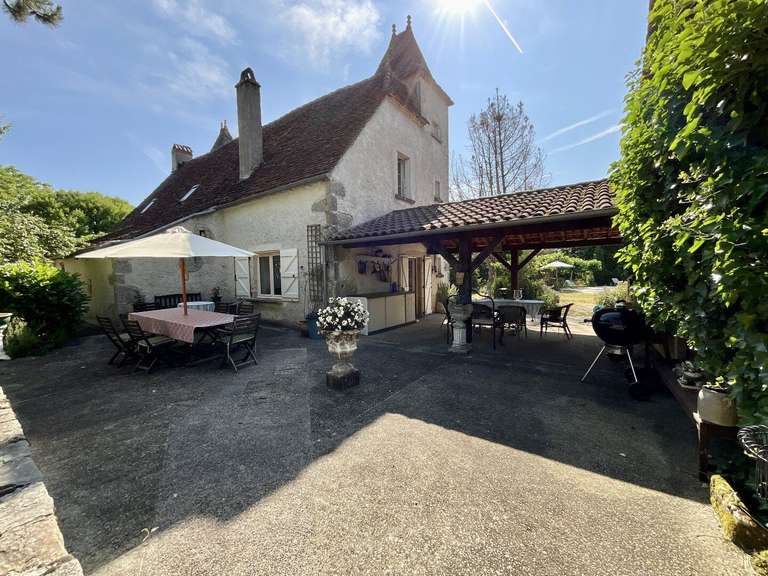 House Flaujac-Gare - 6 bedrooms - 300m²