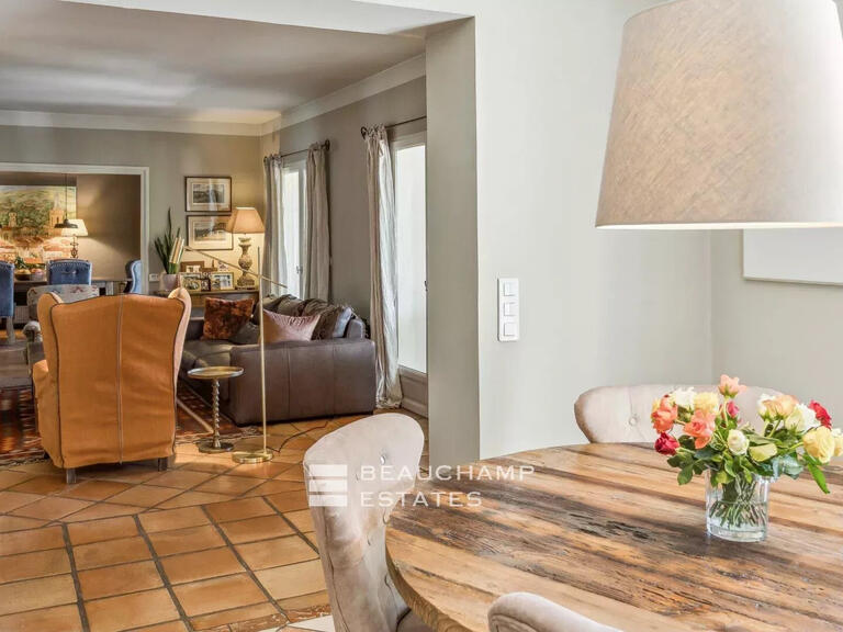 Maison Flayosc - 6 chambres - 375m²