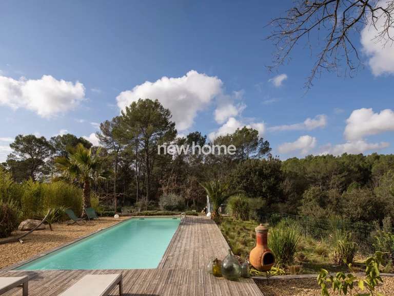 Maison Flayosc - 3 chambres - 122m²