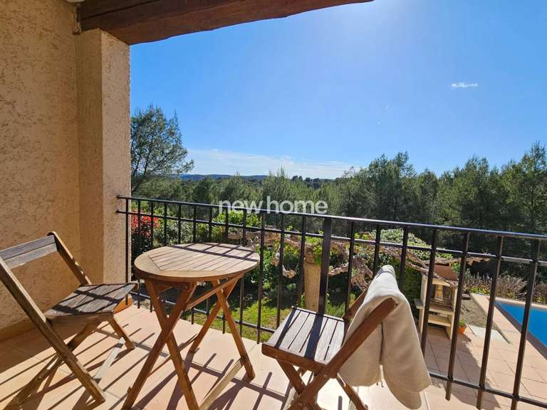 Maison Flayosc - 4 chambres - 236m²