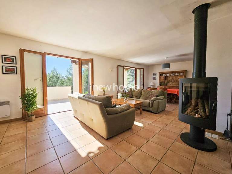 Maison Flayosc - 4 chambres - 236m²