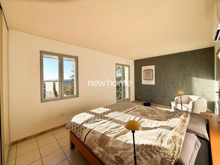 Maison Flayosc - 4 chambres - 150m²