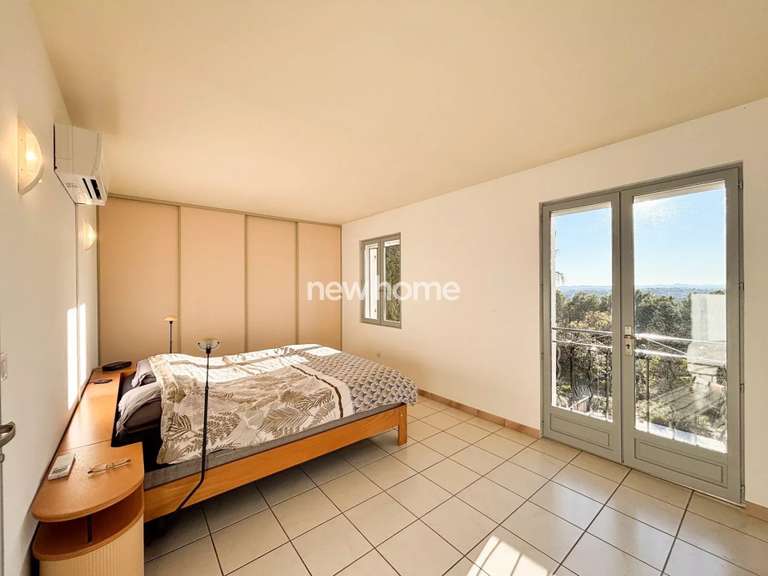 Maison Flayosc - 4 chambres - 150m²