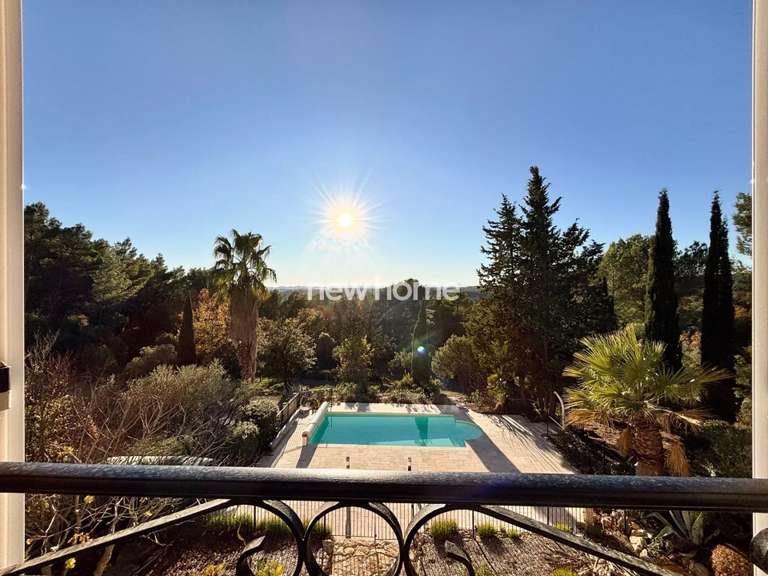 Maison Flayosc - 4 chambres - 150m²