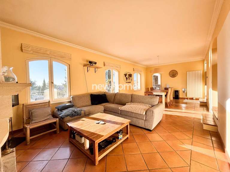 Maison Flayosc - 4 chambres - 150m²