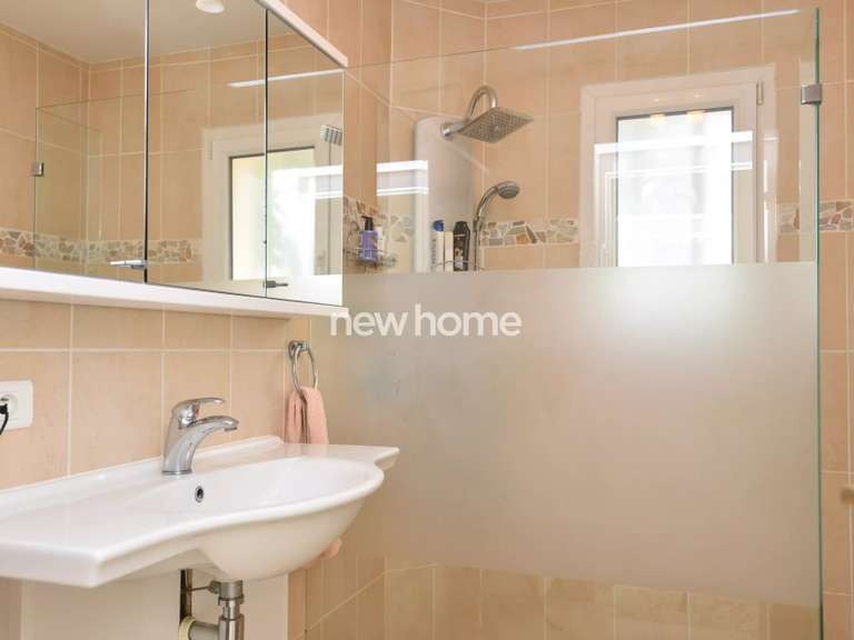 Maison Flayosc - 4 chambres - 263m²