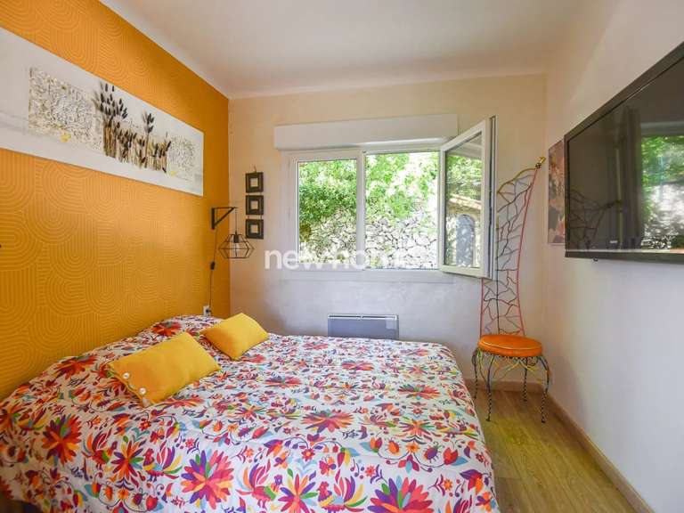 Maison Flayosc - 3 chambres - 200m²