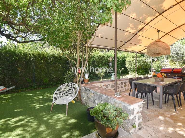 Maison Flayosc - 3 chambres - 200m²
