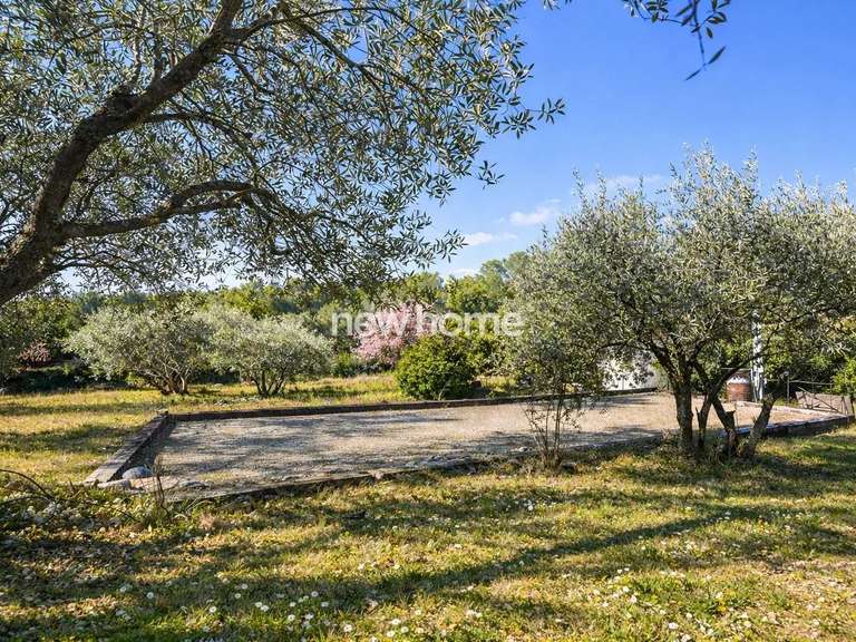 Maison Flayosc - 3 chambres - 207m²