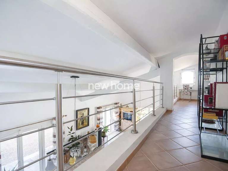 Maison Flayosc - 3 chambres - 207m²