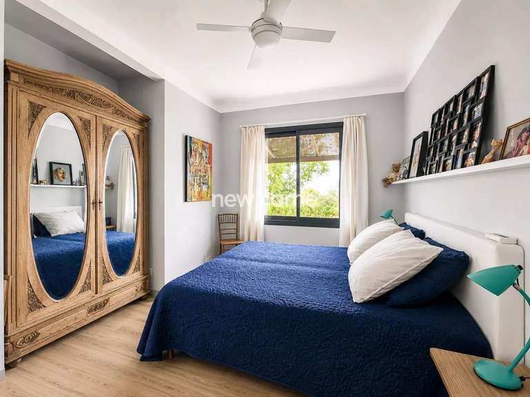 Maison Flayosc - 4 chambres - 206m²