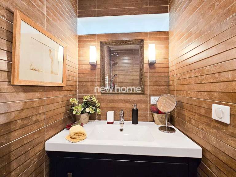 Maison Flayosc - 4 chambres - 206m²