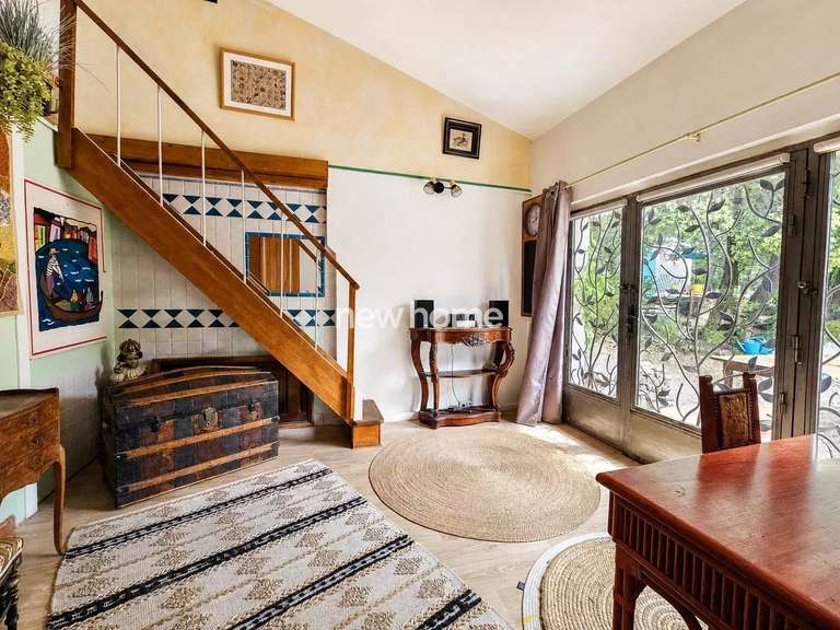 Maison Flayosc - 5 chambres - 206m²