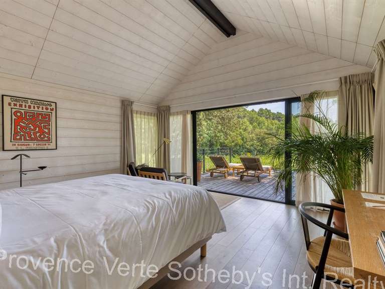 Property Flayosc - 600m²