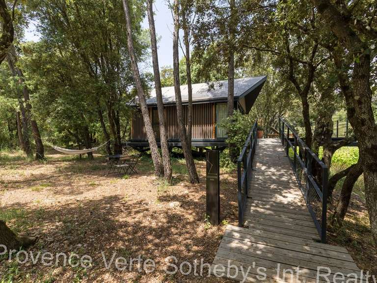 Property Flayosc - 600m²