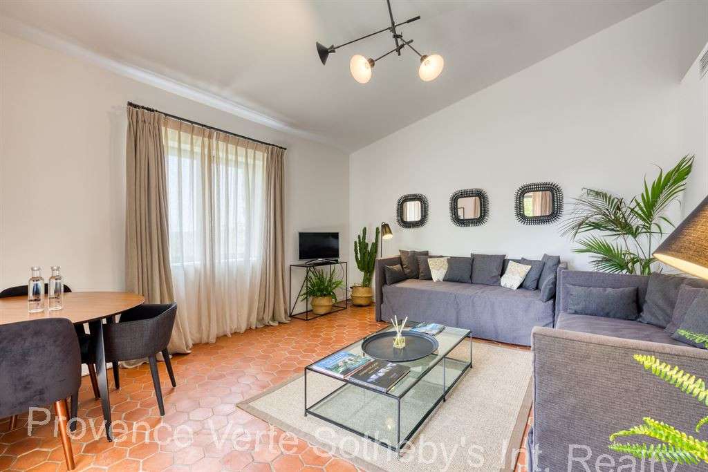 Property Flayosc