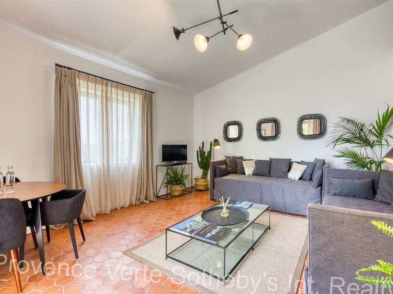 Property Flayosc - 600m²