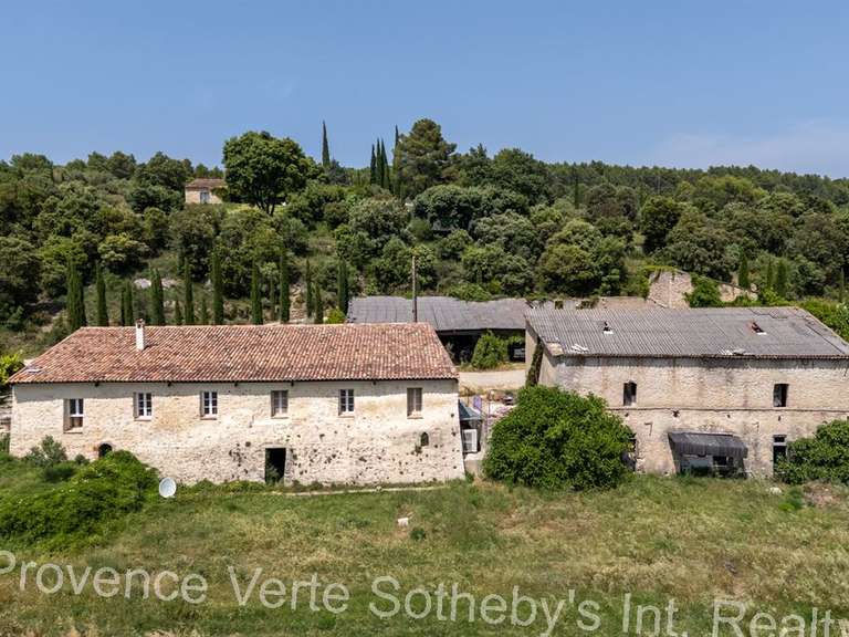Property Flayosc - 600m²