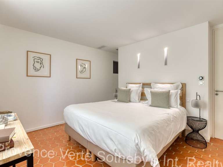Property Flayosc - 600m²