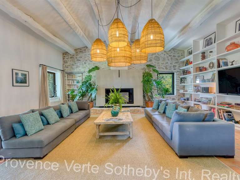 Property Flayosc - 600m²