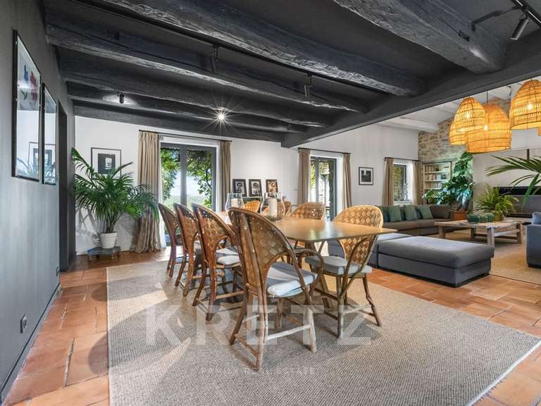 Propriété Flayosc - 10 chambres - 500m²