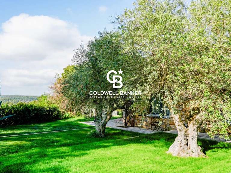 Propriété Flayosc - 8 chambres - 1285m²