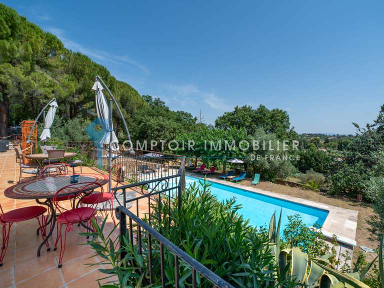Villa Flayosc - 4 chambres - 263m²