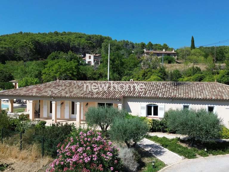 Villa Flayosc - 4 bedrooms - 205m²