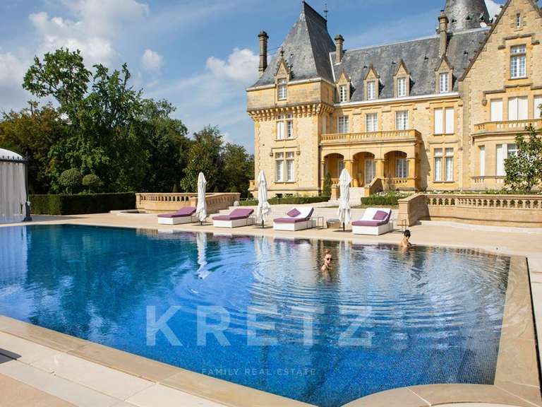 Château Fleurac - 23 chambres - 3500m²